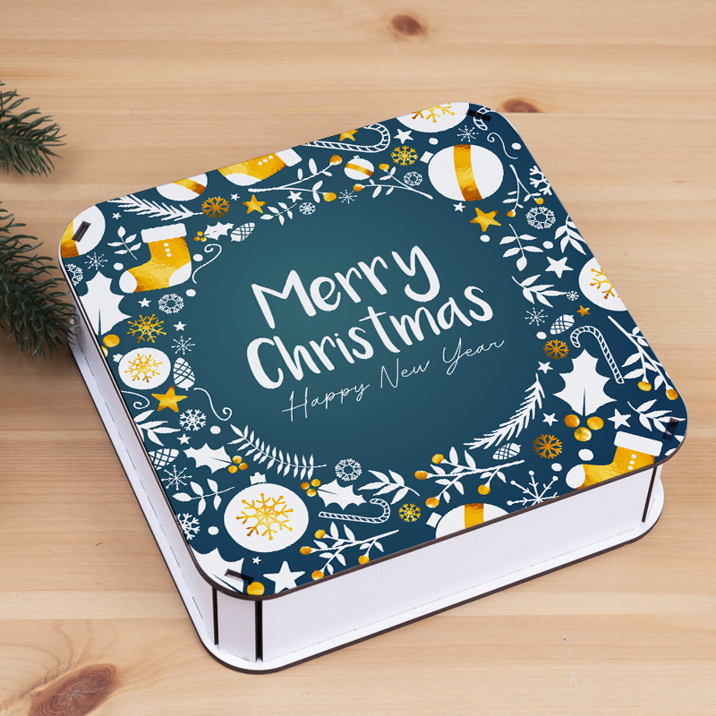 Коробка квадратная 19,5 см «Merry Christmas» новогодняя